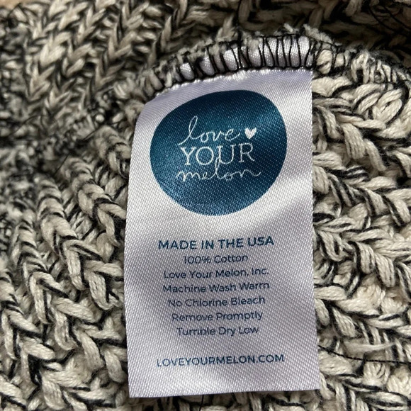 Love Your Melon Women’s Knit Hat - Picture 4 of 6